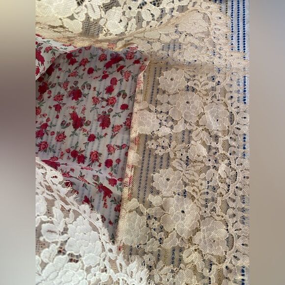 FOR LOVE & LEMONS Melrose White Floral Robe -Victoria's Secret Sz XS NEW - Picture 14 of 15